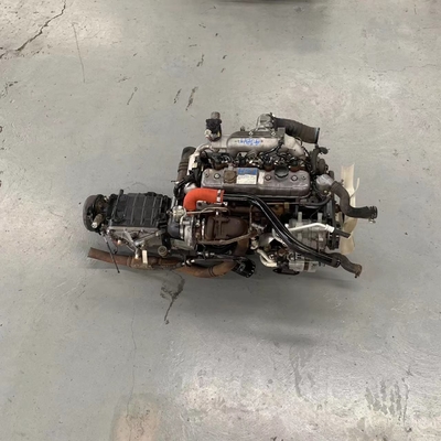 2.5L OEM Isuzu 4JB1T NKR เครื่องยนต์ดีเซล Isuzu เหมาะสําหรับรถบรรทุกและรถเกษตร