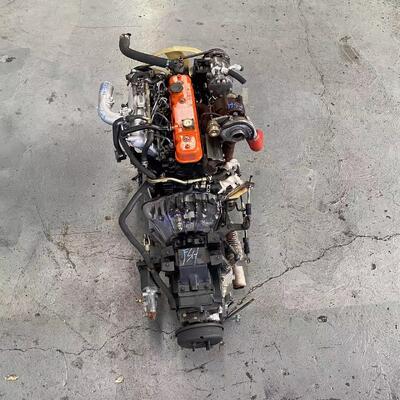 JMC 4JB1 เครื่องยนต์ดีเซลมือสอง 4 กิเลนด้าร์ ทอร์โบชาร์จและประหยัดน้ํามันสําหรับรถพาณิชย์เบา